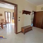 Rent 3 bedroom apartment of 95 m² in Villafranca di Verona