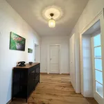 Miete 3 Schlafzimmer wohnung von 104 m² in München