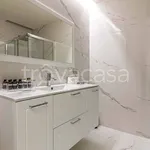 Affitto 2 camera appartamento di 57 m² in Milano