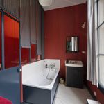 Rent 1 bedroom apartment of 690 m² in Paris