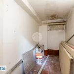 Affitto 4 camera appartamento di 90 m² in Rome