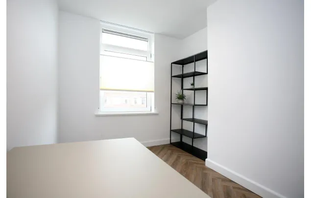 Huur 2 slaapkamer appartement van 78 m² in Den Haag