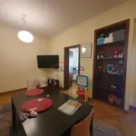 Rent 2 bedroom apartment of 90 m² in Athens