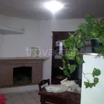 Rent 1 bedroom house of 80 m² in Prata d'Ansidonia