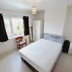 Rent 3 bedroom apartment in West Midlands