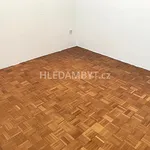 Pronajměte si 3 ložnic/e byt o rozloze 64 m² v Capital City of Prague