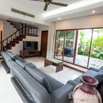 Rent 6 bedroom house of 400 m² in Phuket