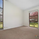 Rent 3 bedroom house in  Armidale NSW 2350                        