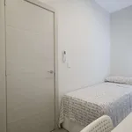 Rent a room of 55 m² in madrid