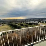 Appartement de 1367 m² avec 3 chambre(s) en location à Edmonton