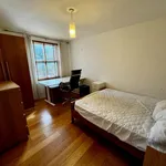 Rent 2 bedroom flat in Leeds