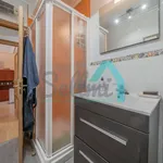 Alquilo 2 dormitorio apartamento de 60 m² en Oviedo