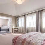 Maison de 2475 m² avec 3 chambre(s) en location à Calgary