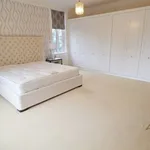 Rent 10 bedroom house in South East England