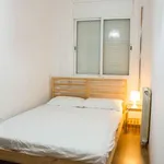 Rent a room of 70 m² in barcelona