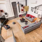 Maison de 250 m² avec 6 chambre(s) en location à Marcq En Baroeul