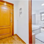 Rent a room of 110 m² in madrid