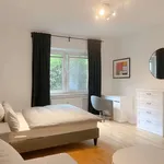 Miete 3 Schlafzimmer wohnung von 90 m² in Frankfurt