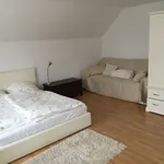 Miete 2 Schlafzimmer wohnung von 160 m² in Neuss