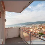 Affitto 3 camera appartamento di 118 m² in Trieste