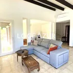 Rent 4 bedroom house of 108 m² in Valbonne