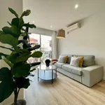 Rent 5 bedroom apartment of 80 m² in Barcelona