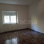 Affitto 3 camera appartamento di 93 m² in Albano Laziale