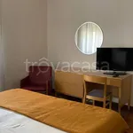 Rent 1 bedroom apartment of 50 m² in Napoli