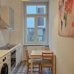 Rent a room of 110 m² in frankfurt