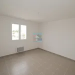 Rent 3 bedroom apartment of 81 m² in LA NOUVELLE