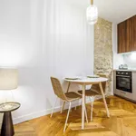 Studio of 301 m² in Paris