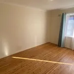 Rent 2 bedroom apartment in Wollongong