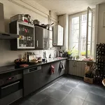 Appartement de 264 m² avec 5 chambre(s) en location à LYON