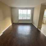 4 bedroom apartment of 871 sq. ft in Montreal