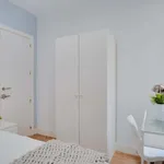 Rent a room in Madrid