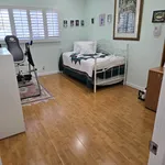 Rent a room in Burbank