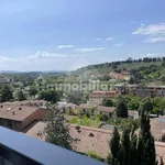 Rent 4 bedroom apartment of 90 m² in Perugia