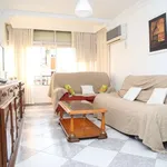 Rent a room of 90 m² in seville