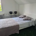 Appartement de 38 m² avec 2 chambre(s) en location à Garches