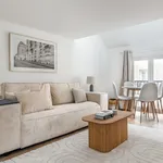 Rent 1 bedroom apartment of 33 m² in Paris