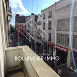 Appartement de 78 m² avec 2 chambre(s) en location à Lille