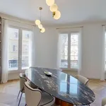 Appartement de 145 m² avec 6 chambre(s) en location à Paris