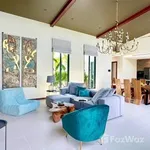 Rent 4 bedroom house of 351 m² in Phuket