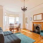 Rent 3 bedroom apartment in Edinburgh