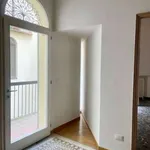 Rent 6 bedroom apartment of 250 m² in Bologna