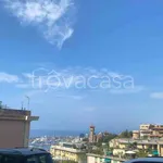 Affitto 3 camera appartamento di 90 m² in Genova