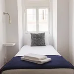 Rent 7 bedroom apartment in Lisbon