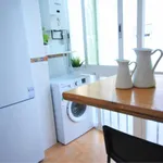 Rent 4 bedroom apartment in Valencia