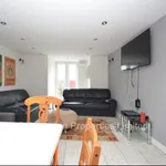 Rent 8 bedroom house in Leeds