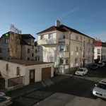 Pronajměte si pokoj o rozloze 270 m² v Prague